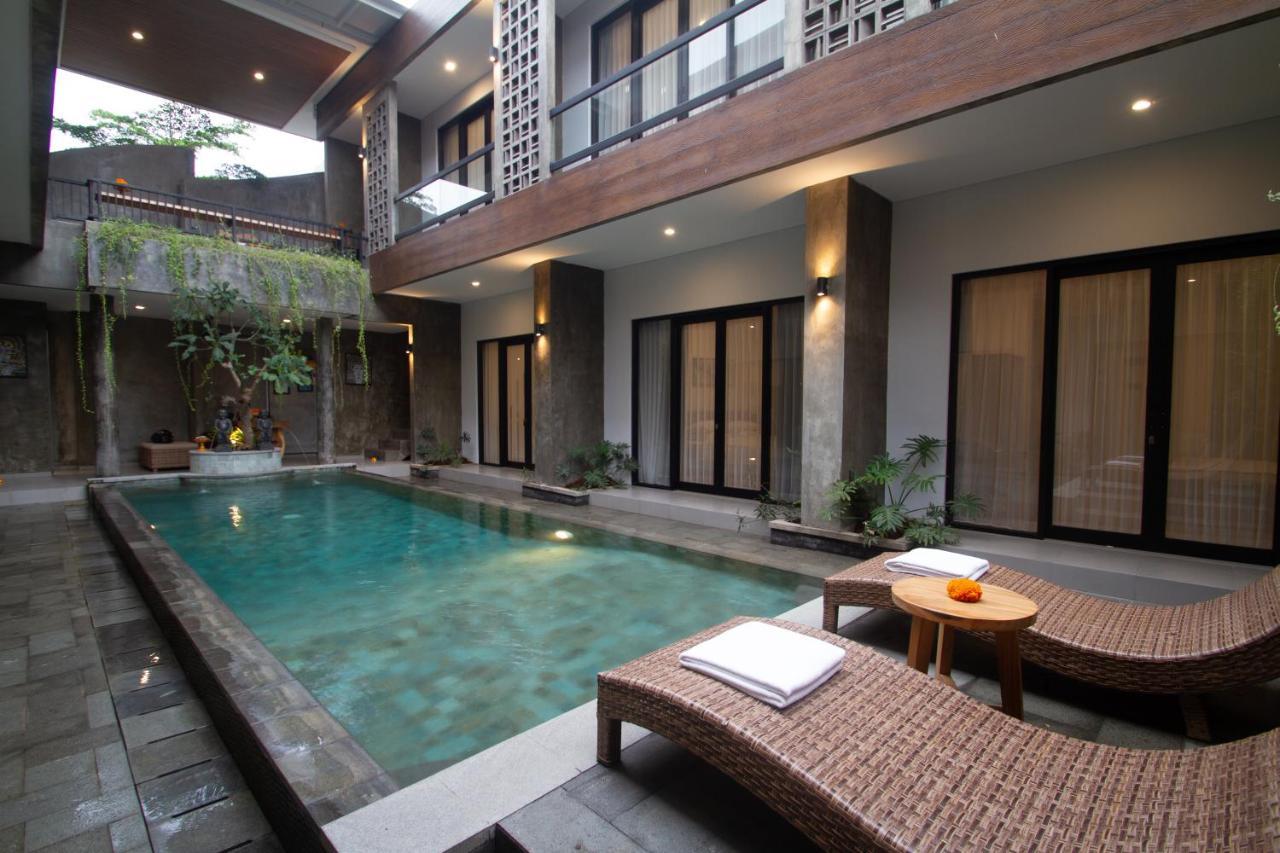 D By Pramana Wisma tamu